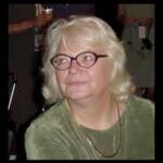 Molly Ivins: Keeping Our Eyes on the Ball